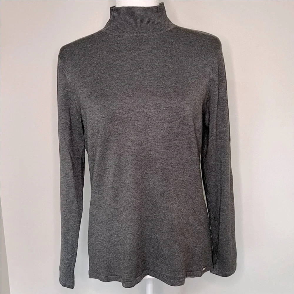 T Tahari Mockneck Sweater, Heather Graphite Gray, Large - Picture 2 of 15